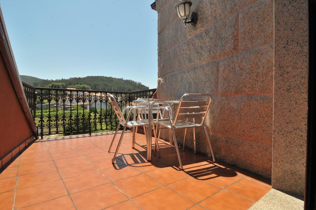 Apartamentos Turisticos Vilagarcia- Rio Ulla Vilagarcia de Arousa Rom bilde