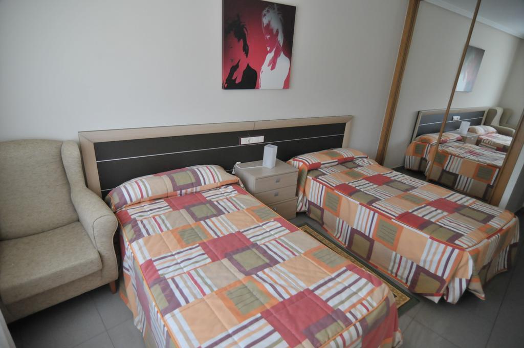 Apartamentos Turisticos Vilagarcia- Rio Ulla Vilagarcia de Arousa Rom bilde