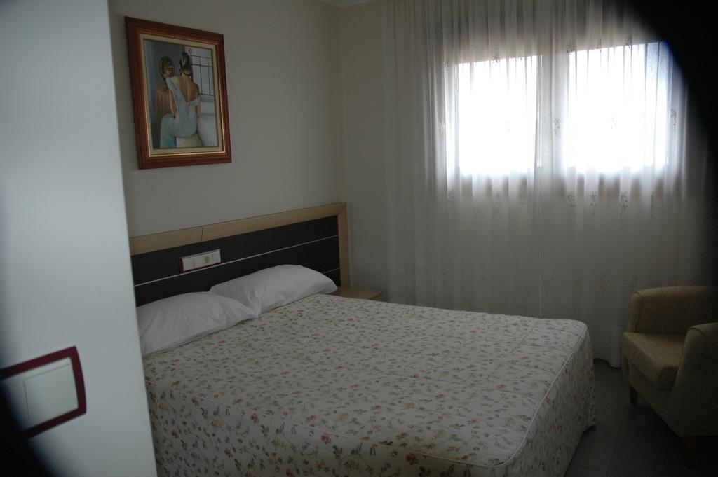 Apartamentos Turisticos Vilagarcia- Rio Ulla Vilagarcia de Arousa Rom bilde